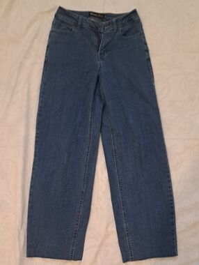 Fashion Nova Women's Blue Ankle Crop Mom Jeans